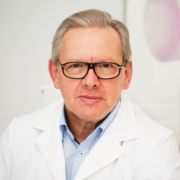 Proktolog • Chirurg • dr n. med. Włodzimierz Jóźwiak
