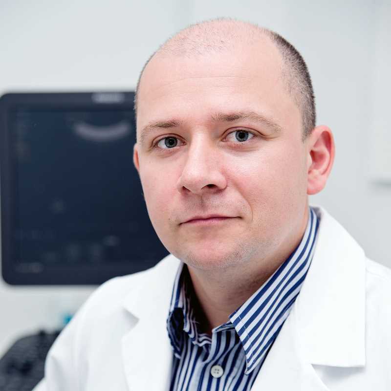 Urolog lek. Marcin Łykowski.jpg
